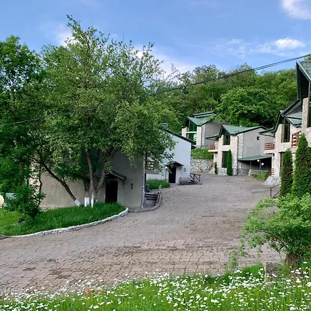 Villarest Dilijan Exterior photo